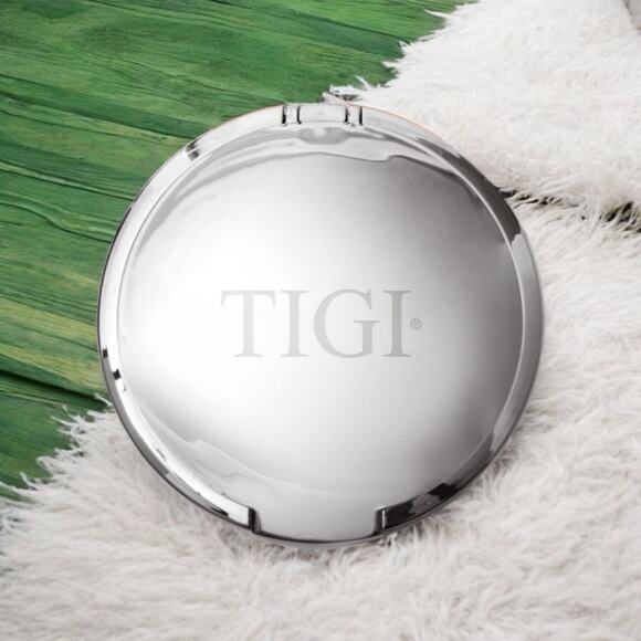 Tigi New Powder Foundation in Entice full size 10.5 G - Picture 3 of 3